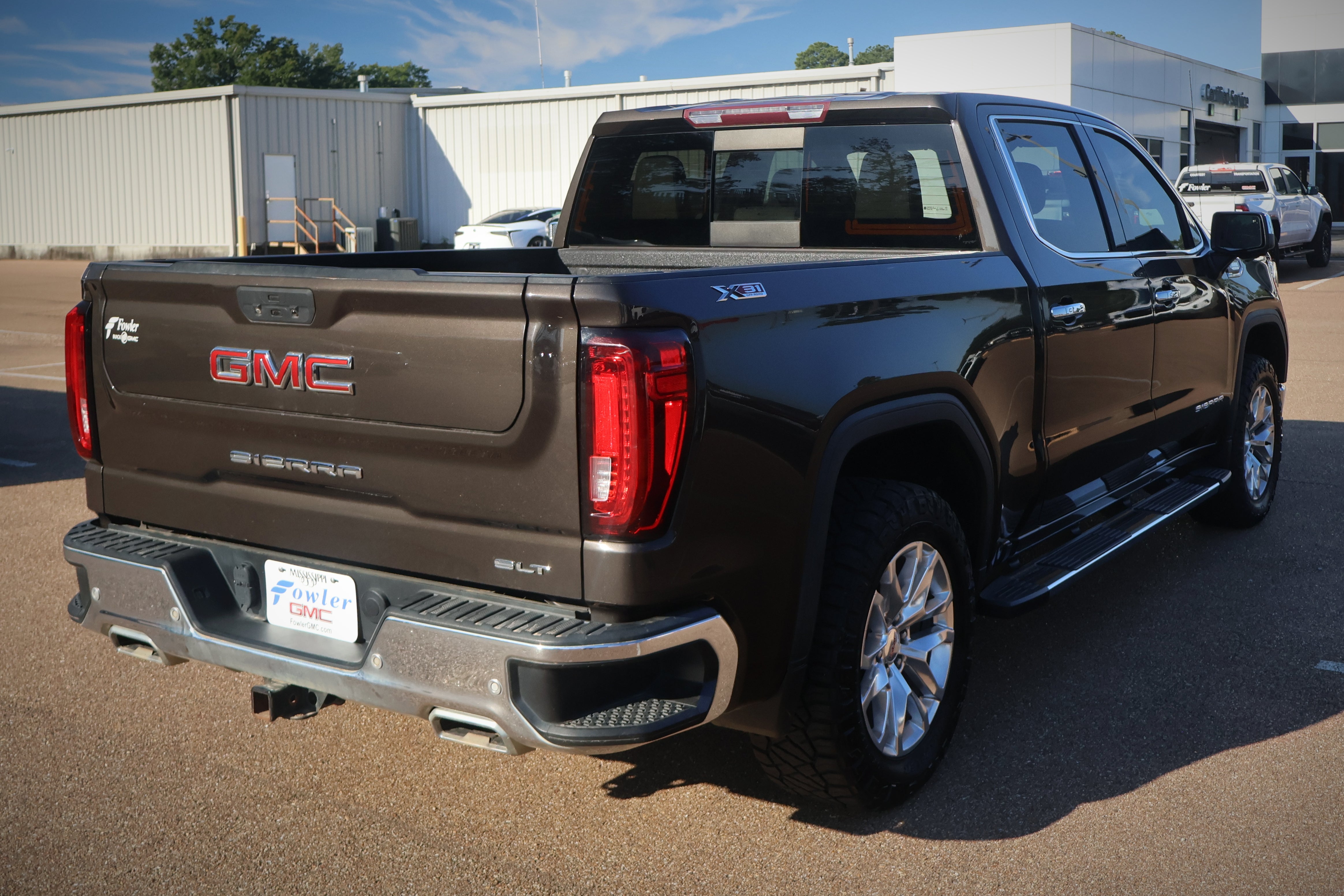2021 GMC Sierra 1500 SLT