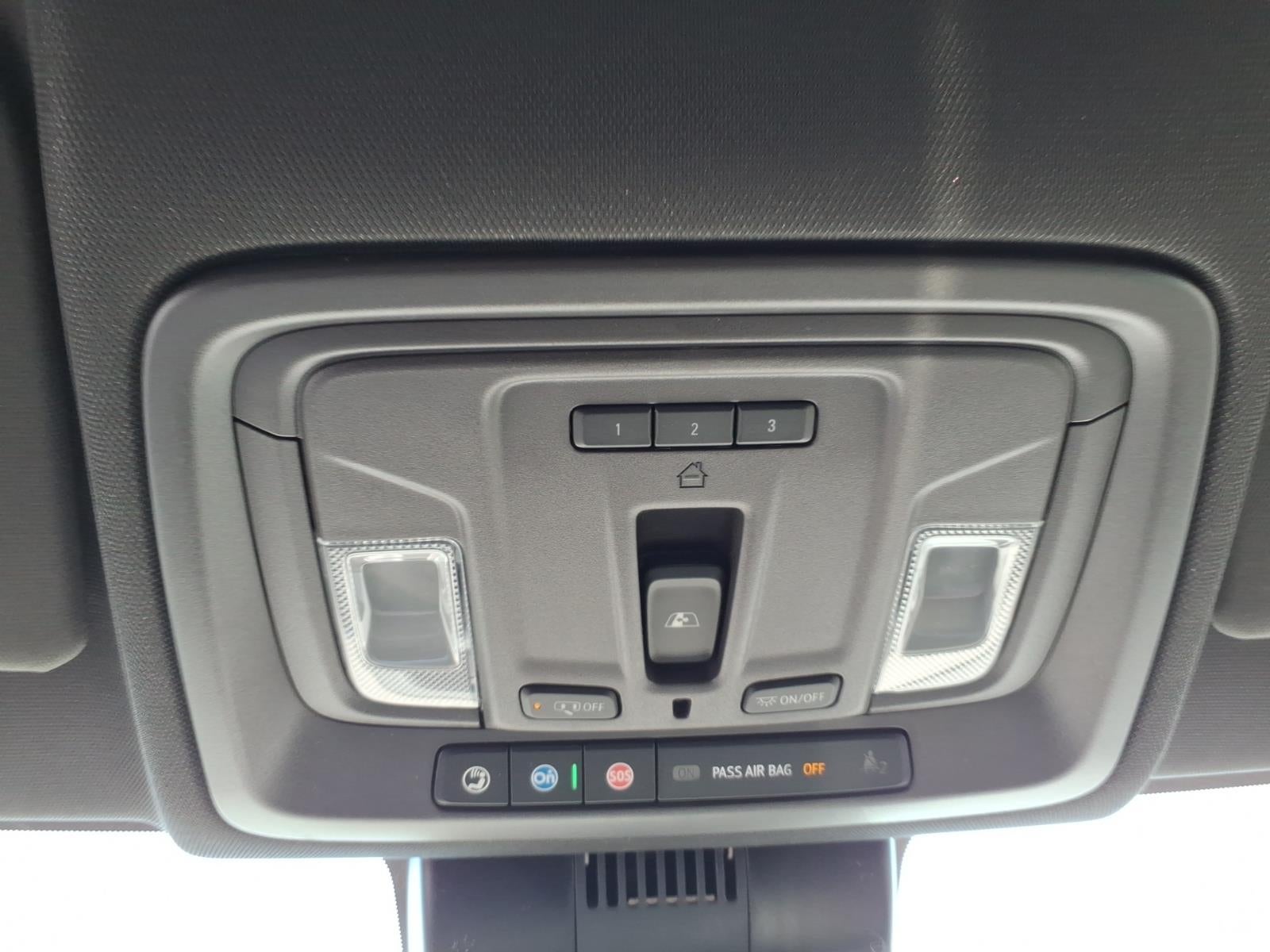 2026 GMC Sierra 1500 SLT - Photo 17