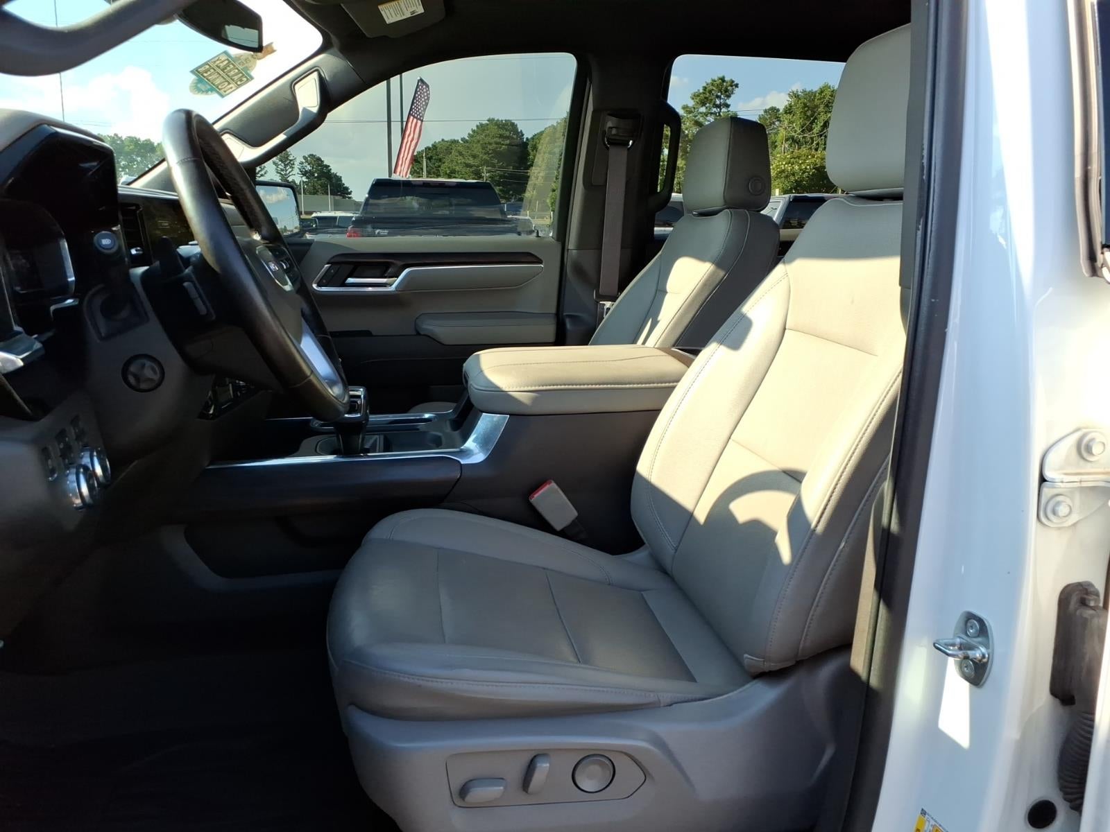 2023 GMC Sierra 1500 SLT