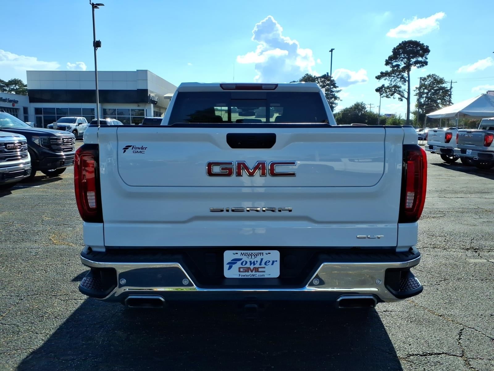 2023 GMC Sierra 1500 SLT