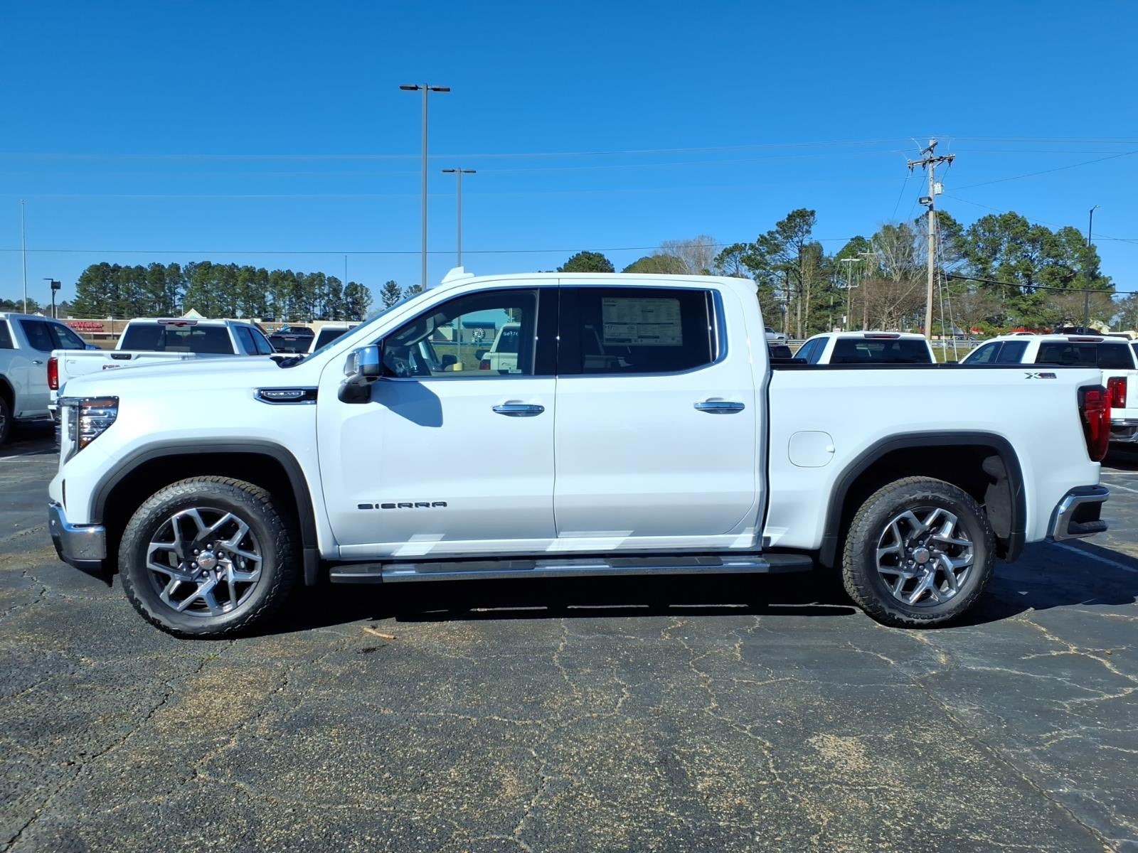 2026 GMC Sierra 1500 SLT