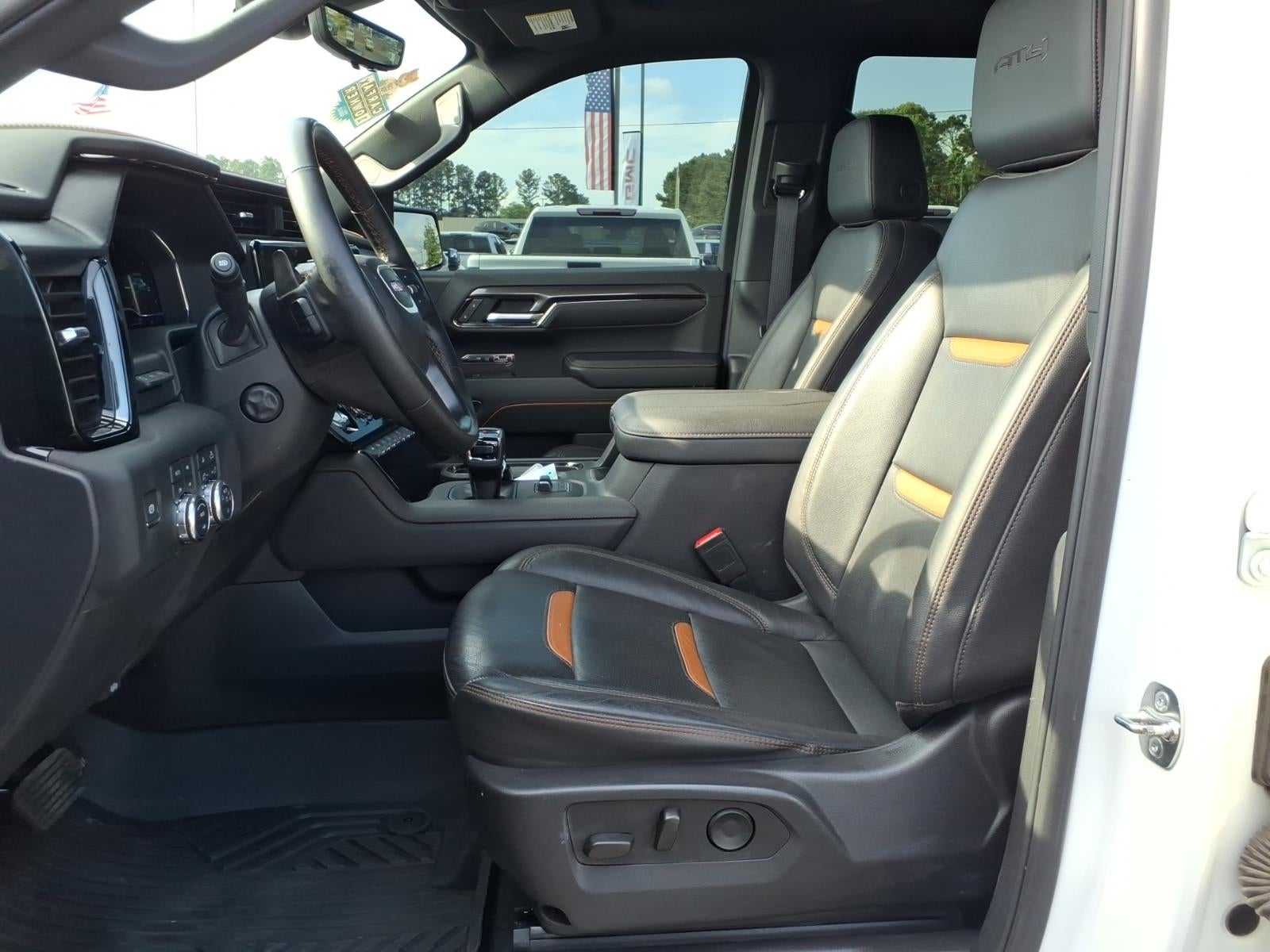 2025 GMC Sierra 1500 AT4