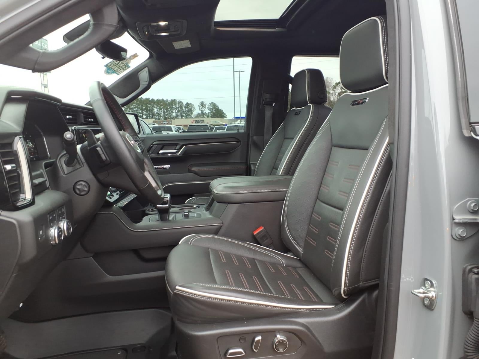 2025 GMC Sierra 1500 AT4X