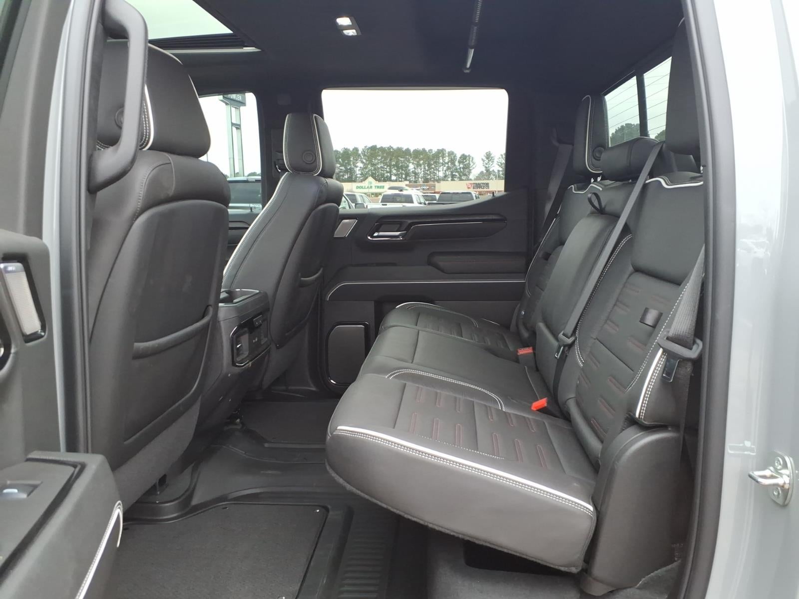 2025 GMC Sierra 1500 AT4X