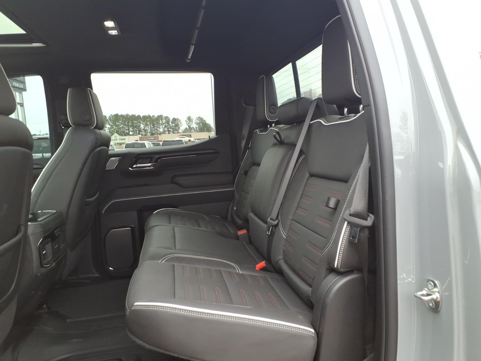 2025 GMC Sierra 1500 AT4X