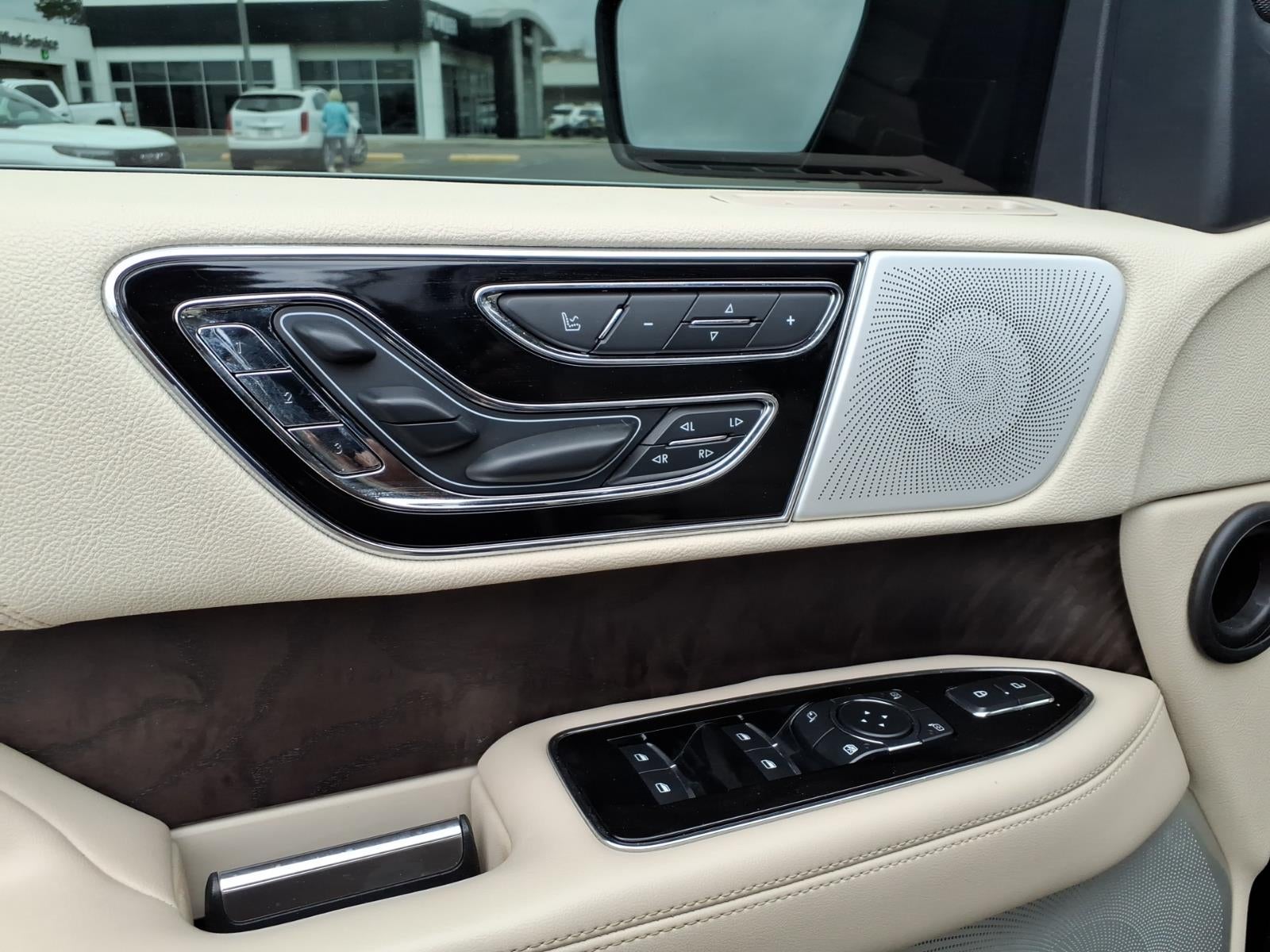 2021 Lincoln Navigator L Reserve