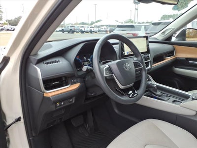 2024 Toyota Grand Highlander XLE