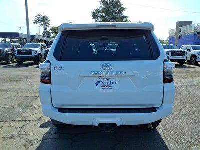 2020 Toyota 4Runner SR5