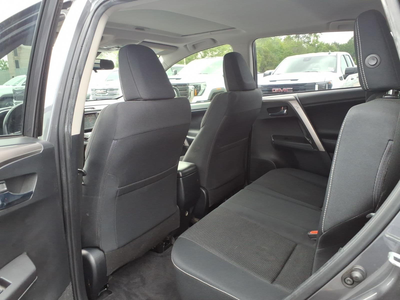 2018 Toyota RAV4 XLE