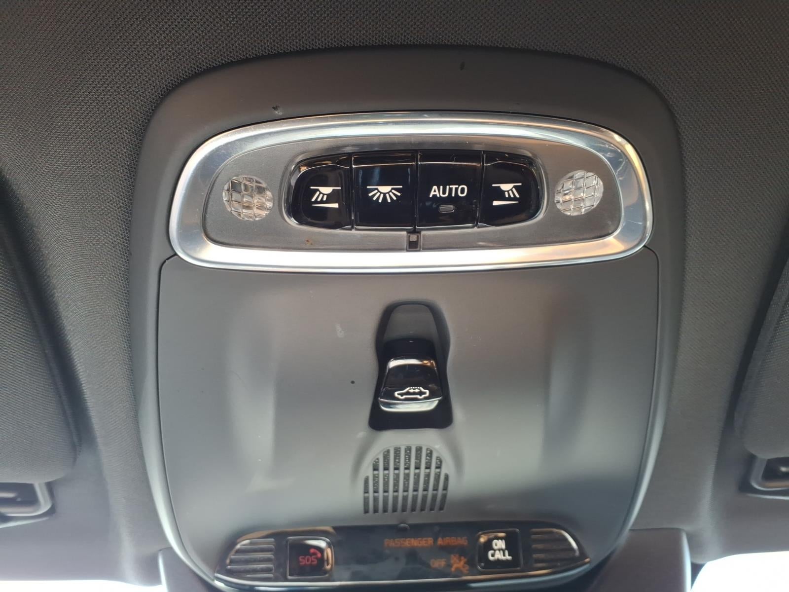 2018 Volvo S90 Momentum