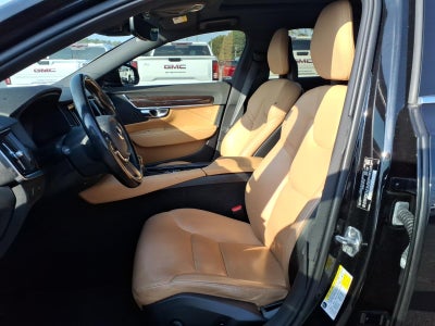2018 Volvo S90 Momentum