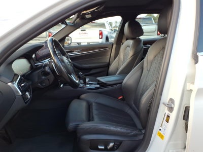 2021 BMW 5 Series 530i