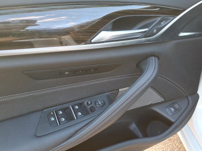 2021 BMW 5 Series 530i